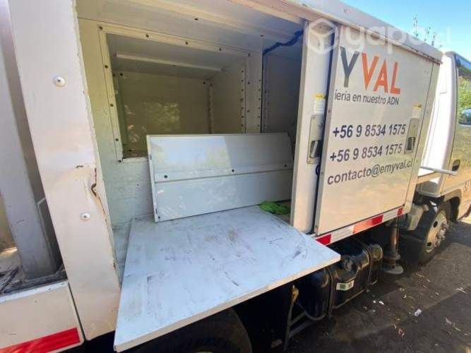 Camión Isuzu 2006 Alzahombre