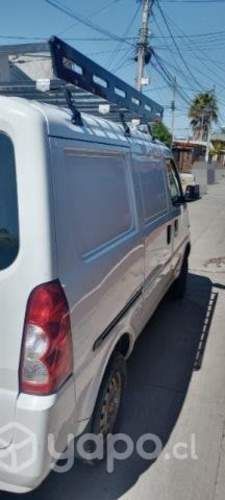 Vendo chevrolet n300 año 2017