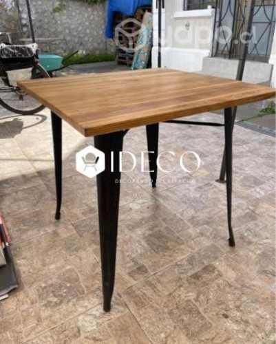 Nueva mesa tolix de acero con cubierta de madera