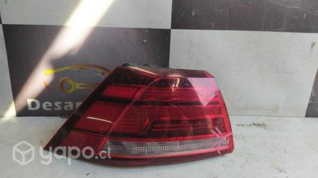 Foco trasero golf gti 2018 a 2024. Lh 2.0