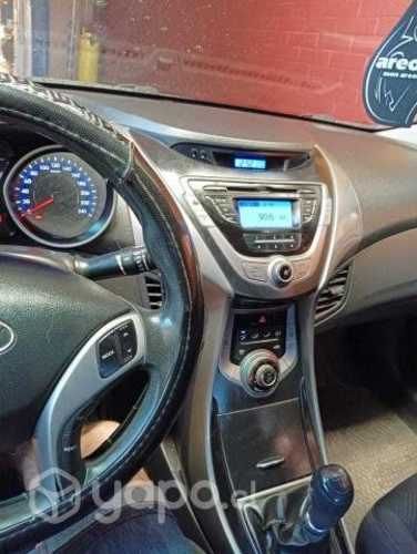 Hyundai elantra 2013