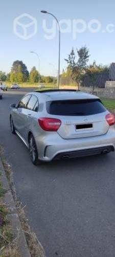 Mercedes benz a200 2015
