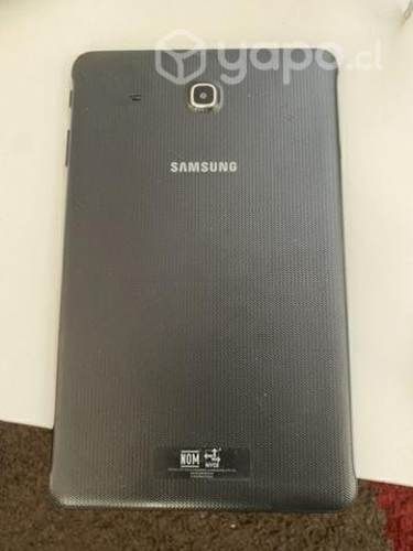 Tablet Samsung SM-T560