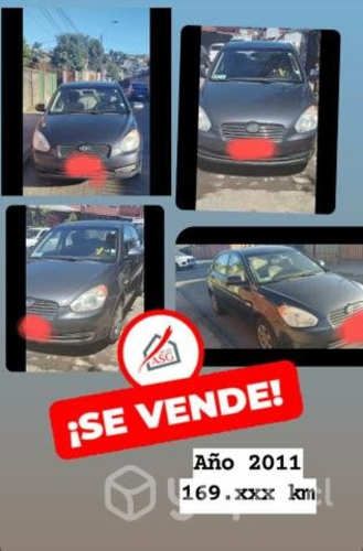 Auto huyndai accent 2011