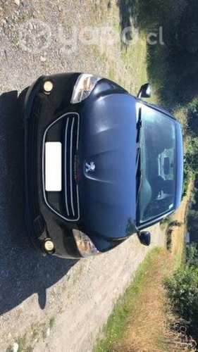 Se vende Peugeot 301