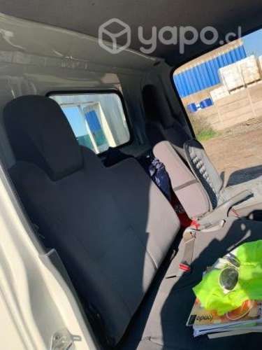 Camión Chevrolet NKR  MIL KM