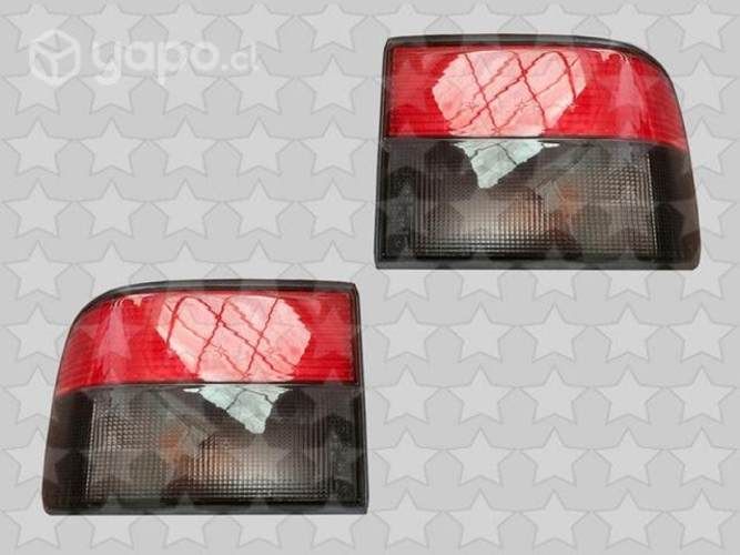 Foco trasero (der-izq) 21 GTS Hatchback