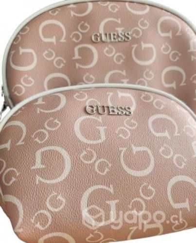 Cosmetiqueros Guess
