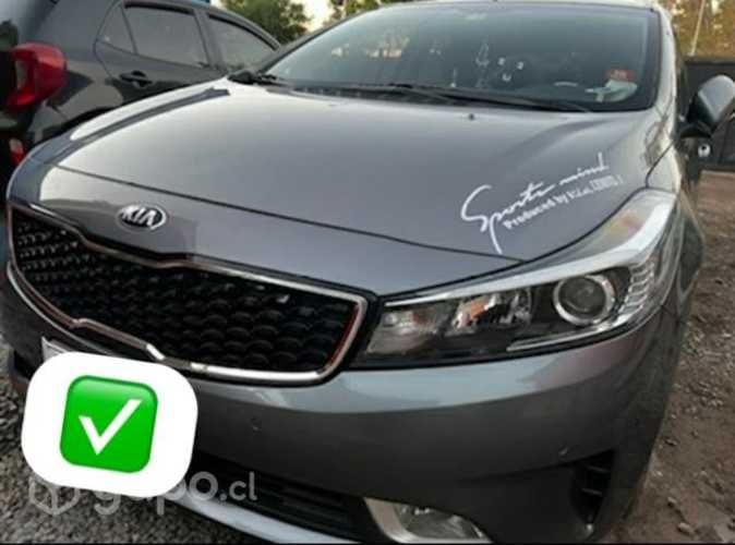 Kia cerato 5 top de línea