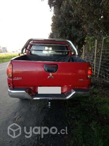 Mitsubishi L200 2015