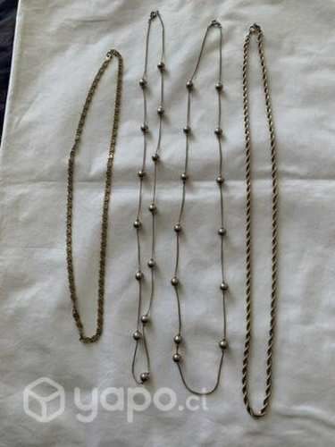 4 Collares distintos largo color dorado viejo