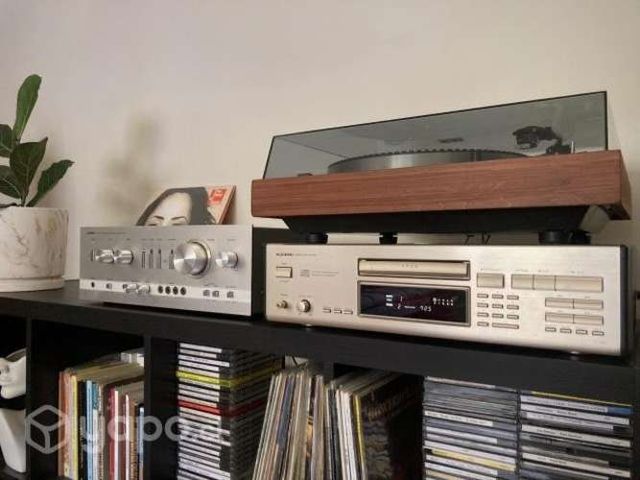 Amplificador Victor + Cd Player + Parlantes