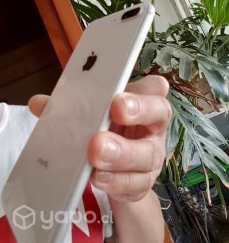 IPhone 8 Plus 64Gb