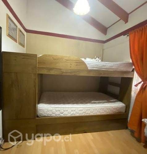 Camarote casi nuevo 3 camas