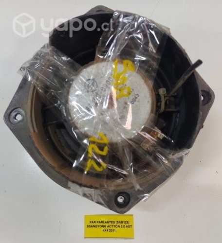 Par Parlantes (SAB122) SSangyong Actyon 2.0 AUT