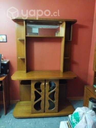 Rack con licorera de madera