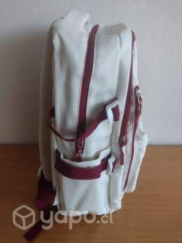 Mochila SANRIO POCHACCO