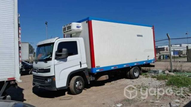 Vendo camión Volkswagen Delivery 6.160