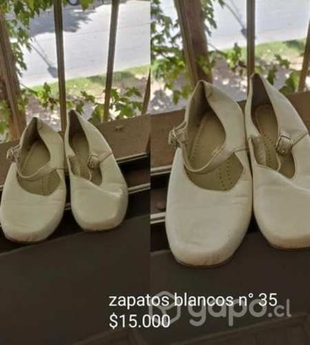 Zapatos blancos cuero