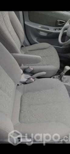 Hyundai accent prime full equipo