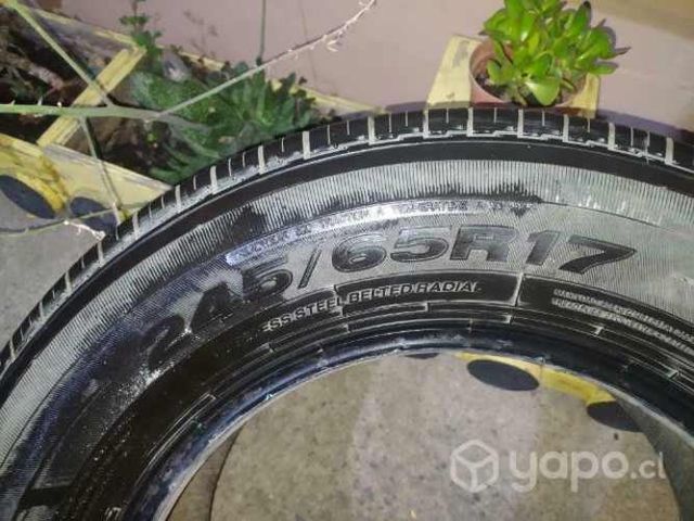 Neumático 245/65 R17