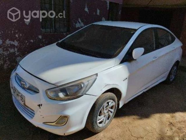Hyundai Accent 2012