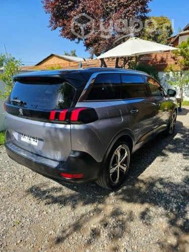 5008 Peugueot