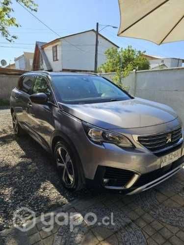 5008 Peugueot