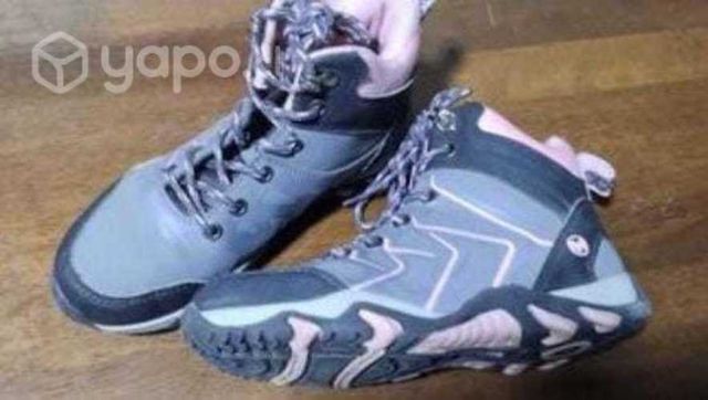 Zapatillas con caña outdoor impermeables