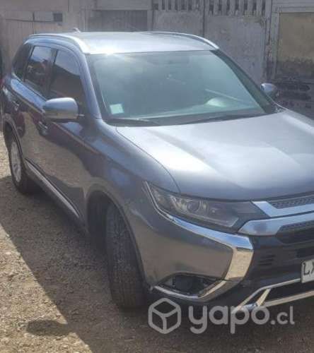 Mitsubishi outlander 2020