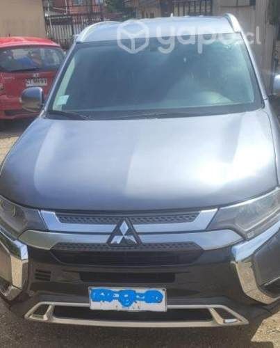 Mitsubishi outlander 2020