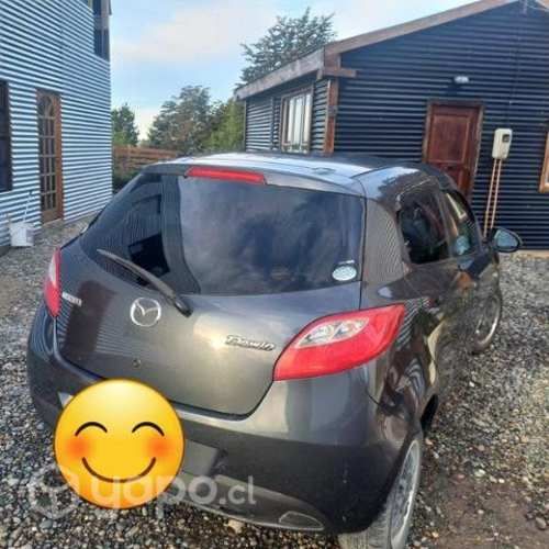 Se vende mazda demio