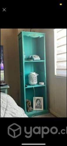 Mueble vintage turquesa