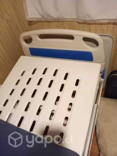 Cama Clinica Manual 4 posiciones con colchón