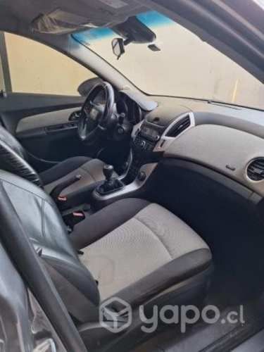 Chevrolet cruze 1.8 2014