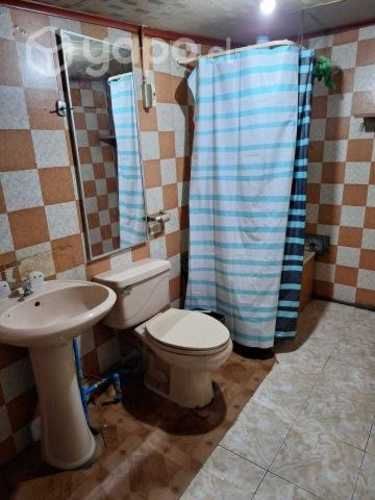 Se arrienda pieza amoblada a estudiantes