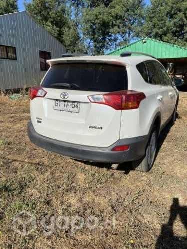 Auto Toyota rav 5 automático , lujo