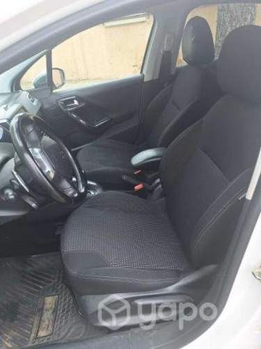 Peugeot 208 2016