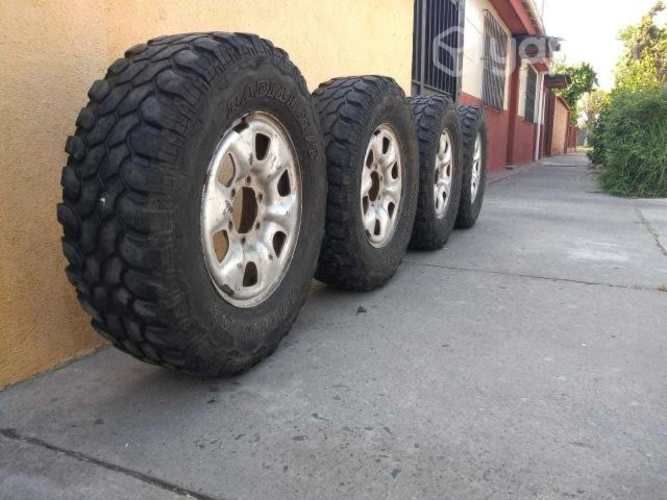 Juego de 4 Neumaticos con llantas