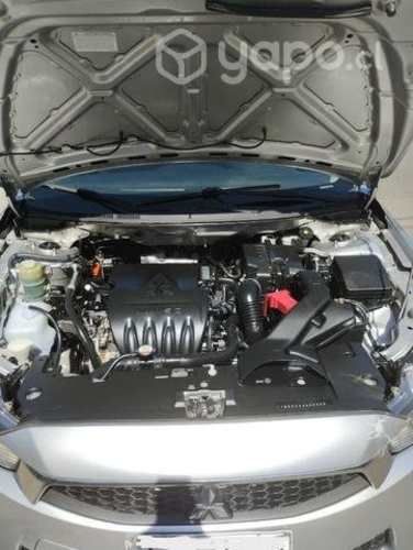 Mitsubishi Lancer año 2017