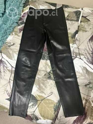 Pantalón Zara