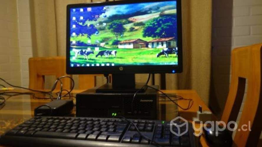 Programa Mi Almacén, Computador y Lector cod Barr