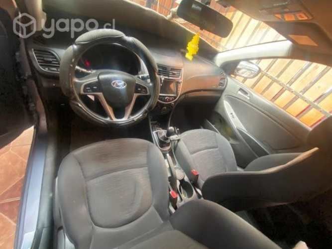 Hyundai accent 2017