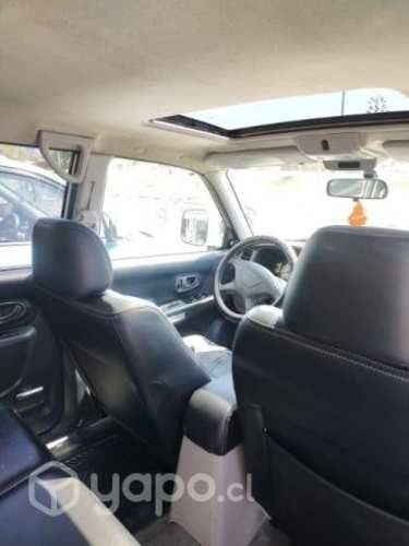 Mitsubishi Montero 2008