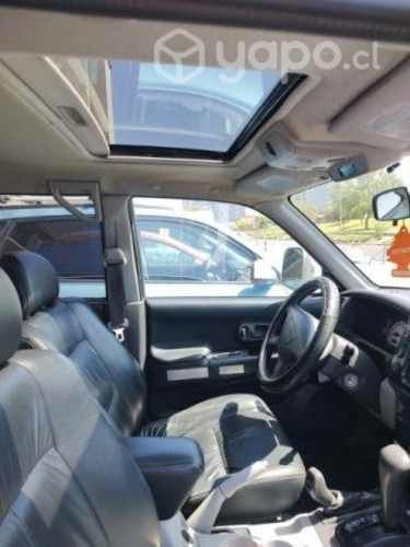 Mitsubishi Montero 2008