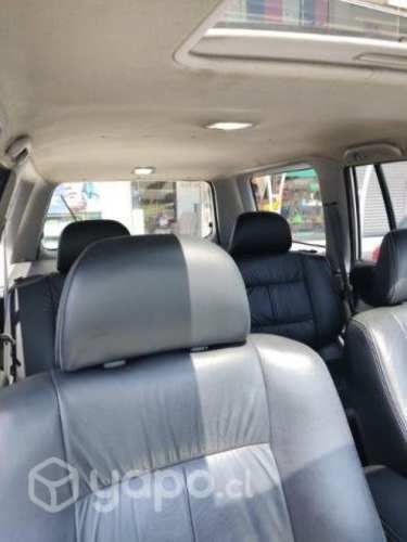 Mitsubishi Montero 2008