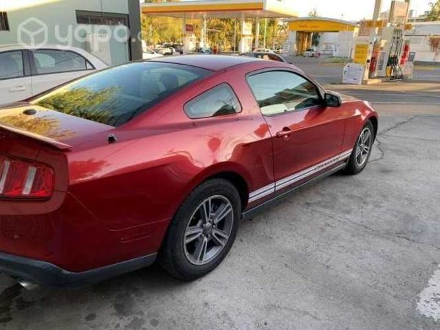 Se vende FORD MUSTANG