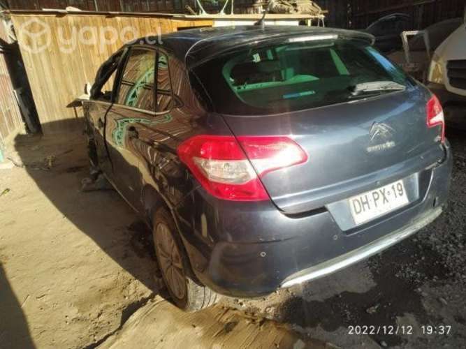 Parachoque trasero C4