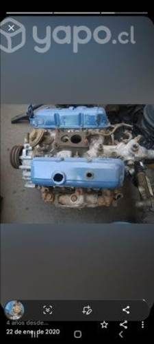 Motor Chevrolet V- 6 , 2.8