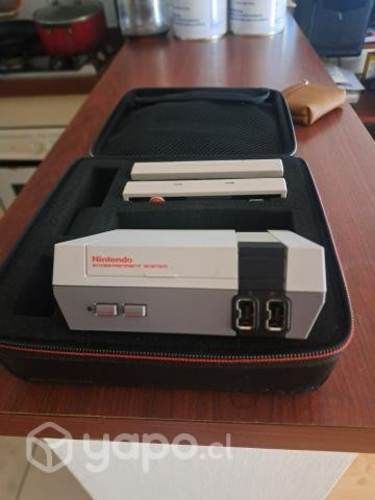 Mini Nes con Estuche